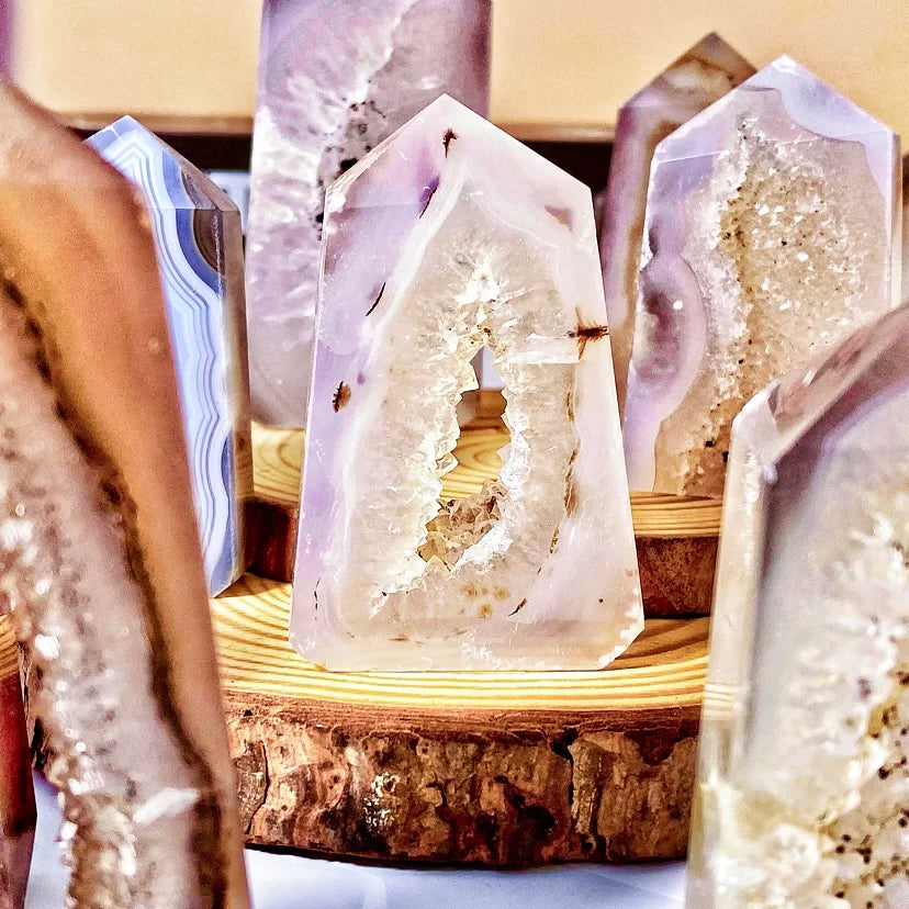 1PC Random High Quality Geode Agate Point,Natural Crystal